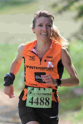 Portrait de Fanny DEBOUT